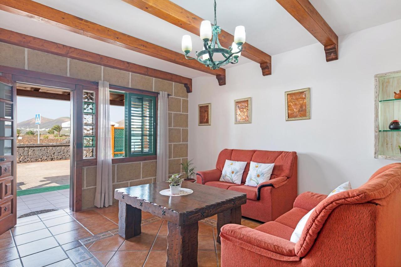 La Casona Villa Tias Exterior photo